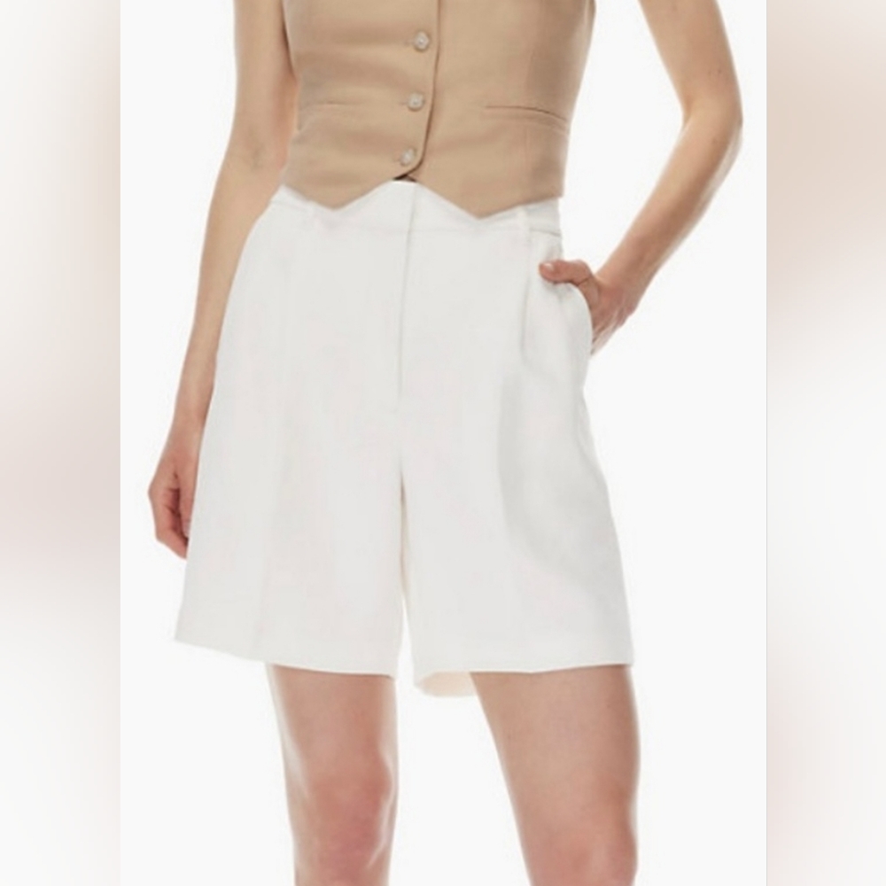 Aritzia Wilfred Effortless Shorts